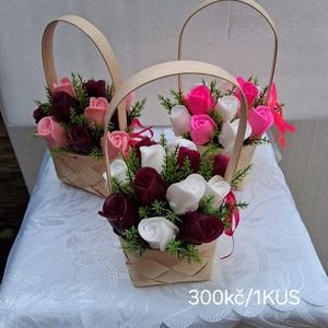 košíčky s mýdlovými kyticemi (11)