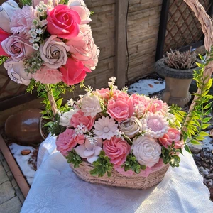 košíčky s mýdlovými kyticemi (3)