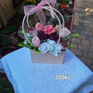 mýdlové květinové kabelky (47)