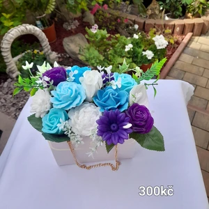 mýdlové květinové kabelky (54)