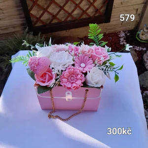 mýdlové květinové kabelky (60)