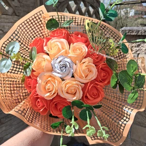 vázané kytice z mýdla (125)