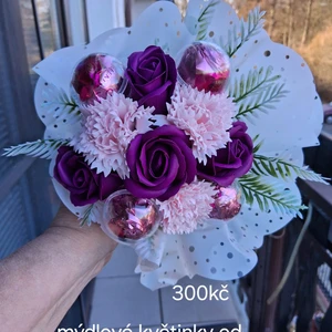 vázané kytice z mýdla (136)