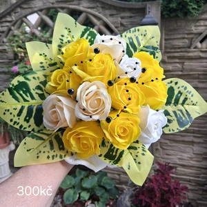 vázané kytice z mýdla (13)