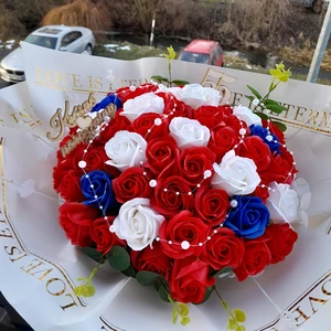 vázané kytice z mýdla (157)