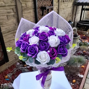 vázané kytice z mýdla (158)