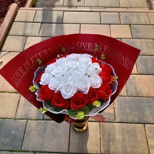 vázané kytice z mýdla (159)