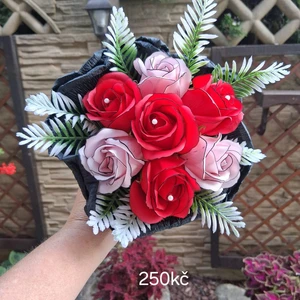 vázané kytice z mýdla (15)