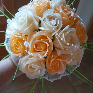 vázané kytice z mýdla (174)