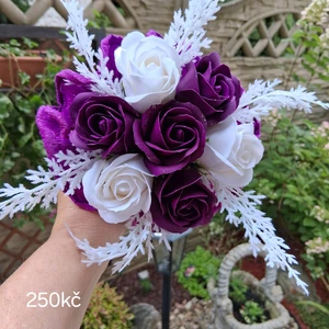 vázané kytice z mýdla (1)