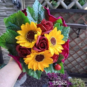 vázané kytice z mýdla (45)