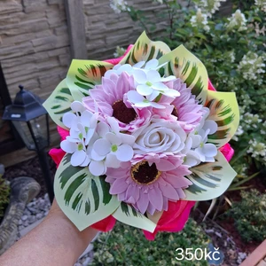 vázané kytice z mýdla (47)