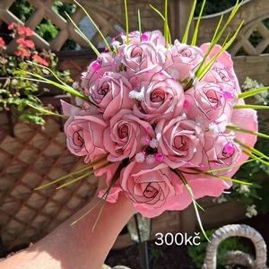 vázané kytice z mýdla (78)